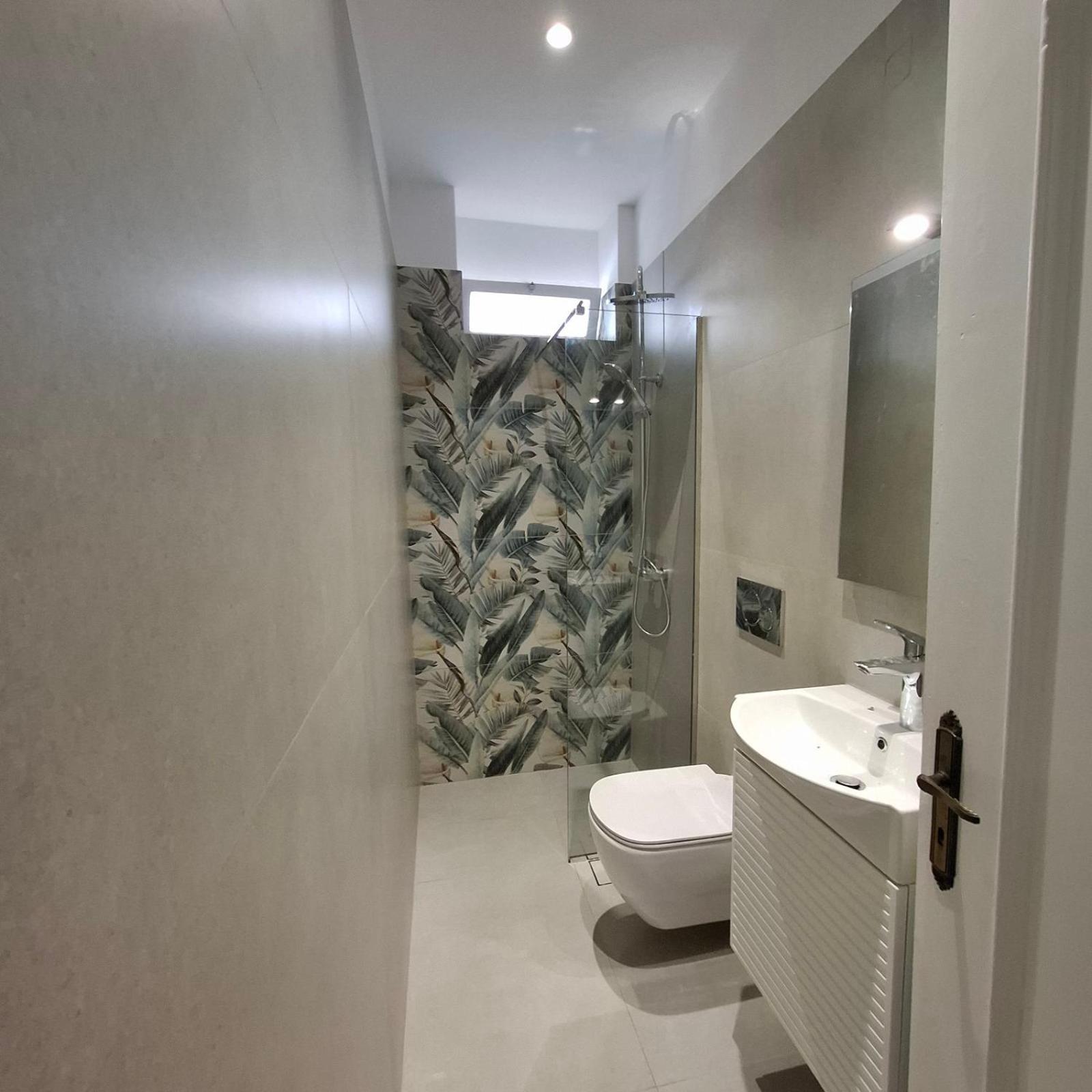 Aquarella-Stylish Veranda Apartment In Centre Of Poros Town 外观 照片