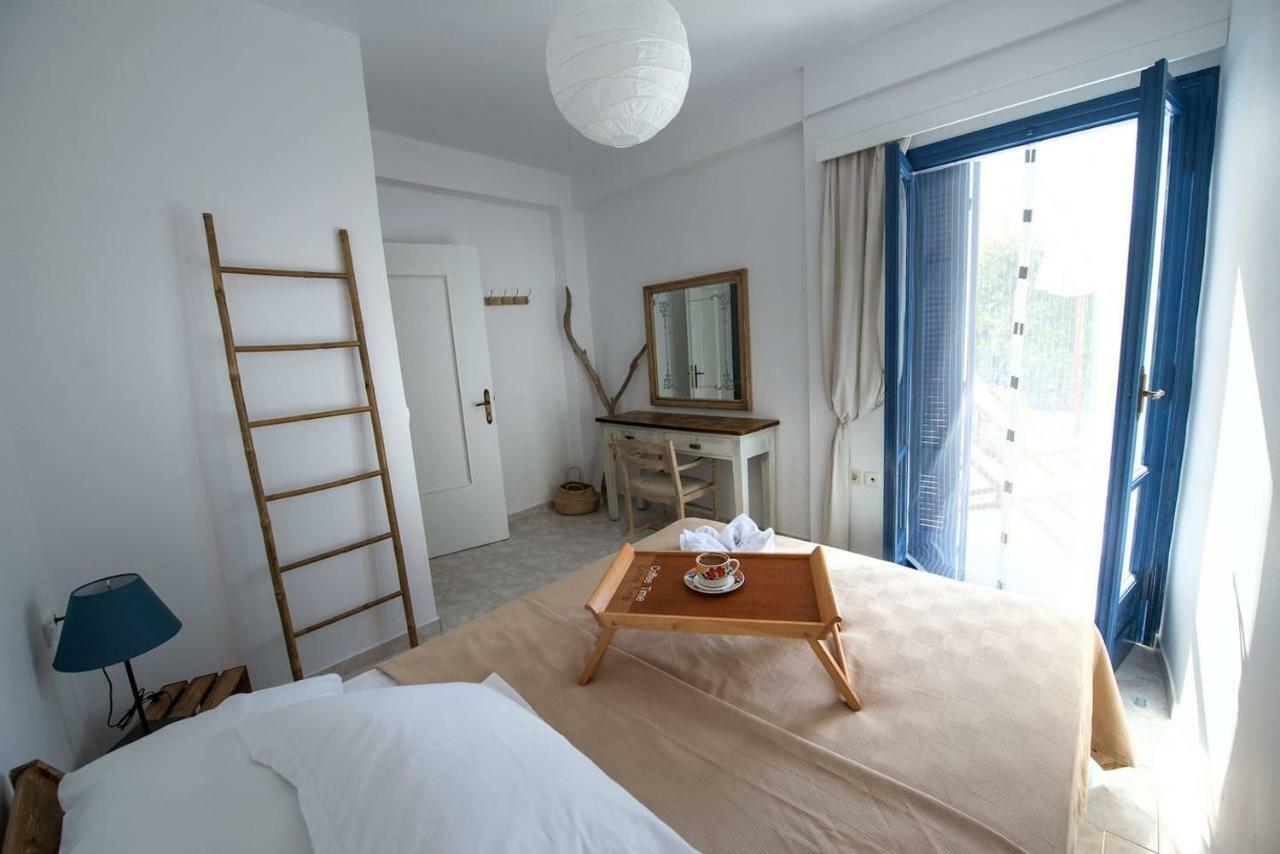 Aquarella-Stylish Veranda Apartment In Centre Of Poros Town 外观 照片