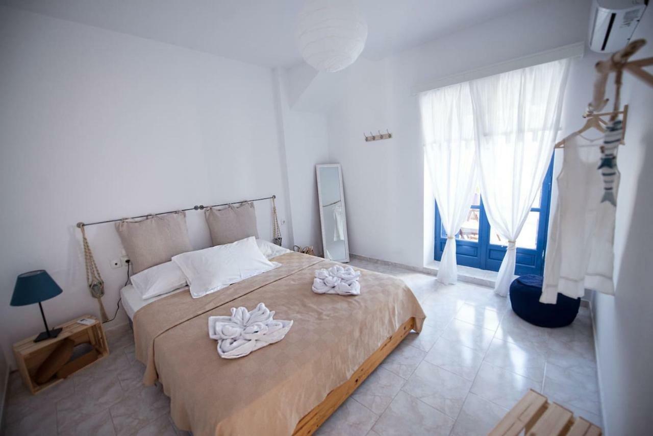 Aquarella-Stylish Veranda Apartment In Centre Of Poros Town 外观 照片