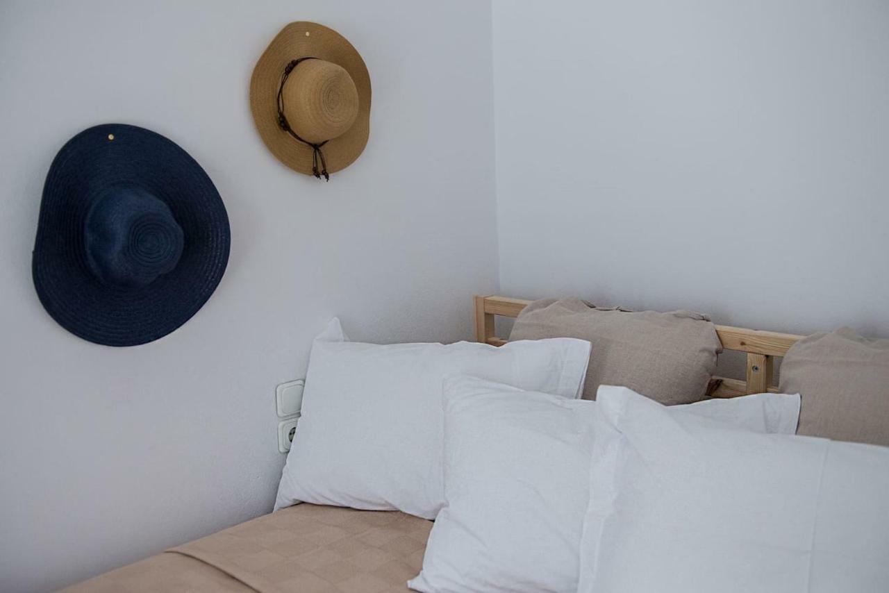 Aquarella-Stylish Veranda Apartment In Centre Of Poros Town 外观 照片
